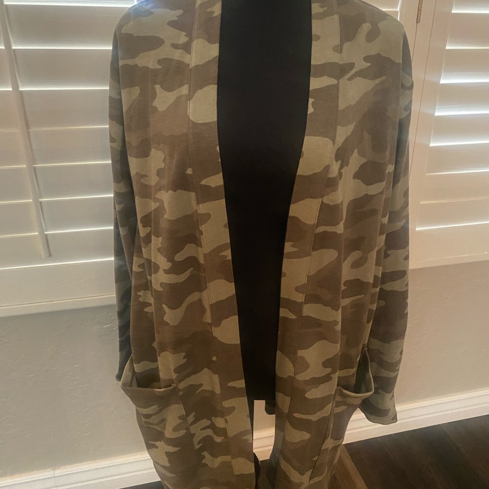 Cielo Camouflage Cardigan Sweater